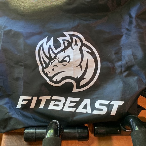 Workout Set - Picture 2 of 4